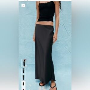 ZARA SATIN EFFECT MIDI SKIRT BLACK, XS.